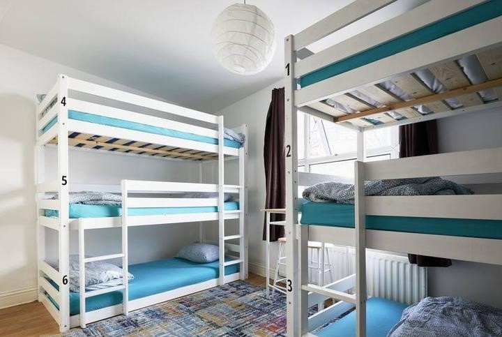 hostel img